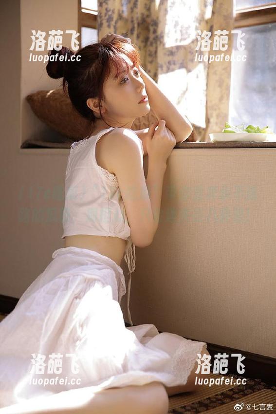 “17c吃瓜”带你直奔永不迷路的瓜田，别担心，只会迷失在八卦里！