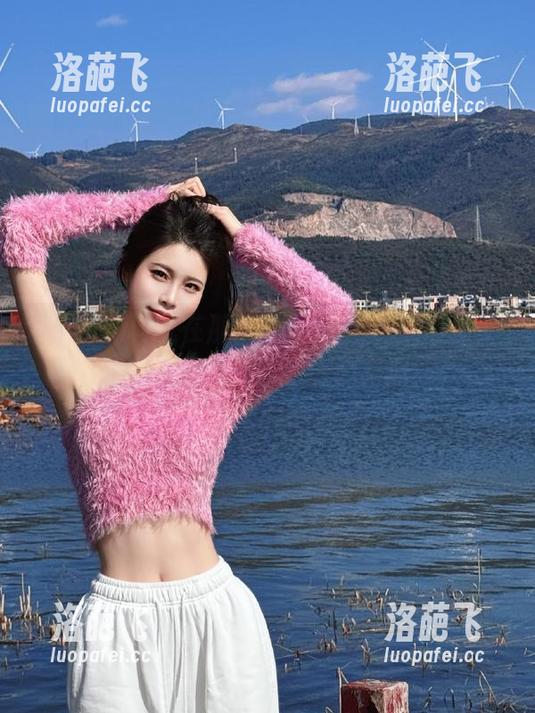 就在那511号，51吃瓜网址，排队频道开起，咱有的是瓜！