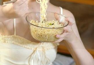 赶紧关注51黑料官网，保证你的八卦嘴巴不会闲着！