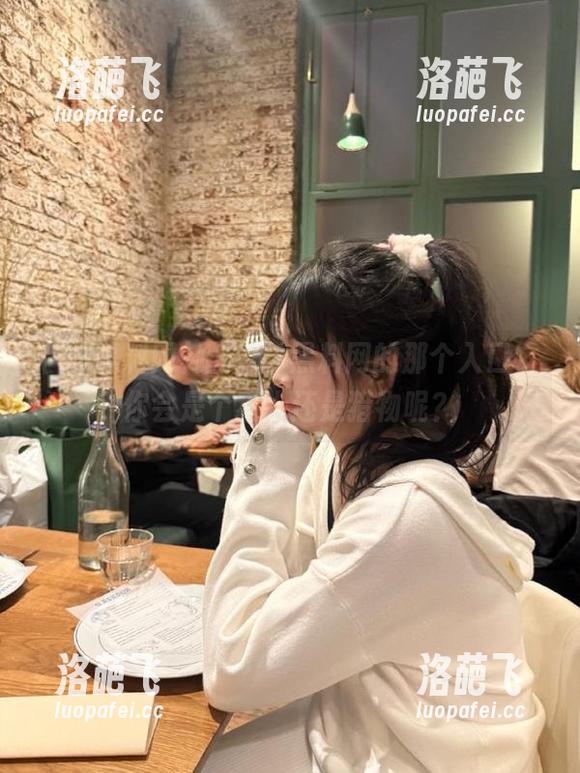 踏入51黑料网的那个入口，你会是个猎人还是猎物呢？