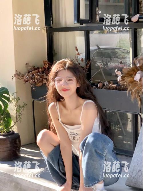 一言不合，看万篇长征-黑料不打烊668.su的宜家女视频，太爽了！