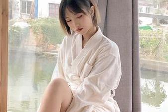 准备好了吗，来到718.sx网站，瓜子已经备好，就等“吃”了。