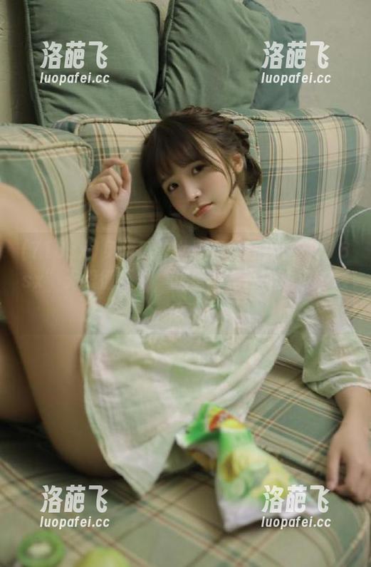 免费瓜的世界真疯狂！在“718sx”无限循环中，我是不是也变成了一颗瓜？
