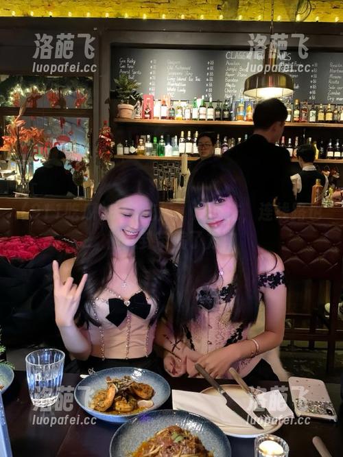 911吃瓜：没办法，连线路也被八卦带偏了方向
