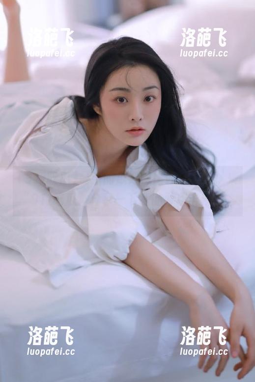 最新的瓜好像比西瓜还甜，来“91i吃瓜”分享一下我的酸甜苦辣吧。