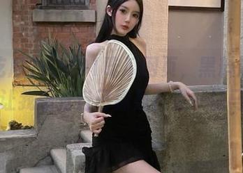 点击91吃瓜网页，黑料涌现的速度让我感觉自己像是在看一场马戏！