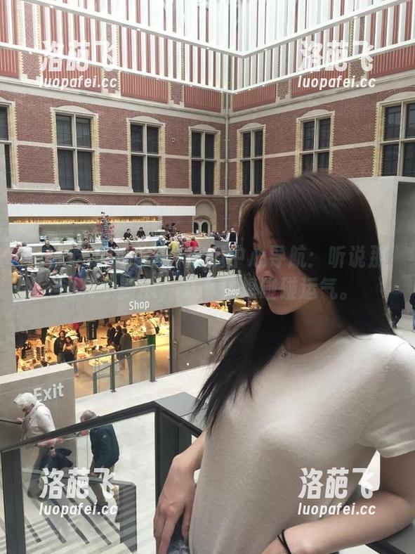 91吃瓜中心导航：听说那边有个新瓜，忍不住想碰碰运气。