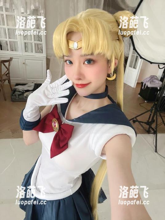 登录www.17www，仿佛走进了一场没有出口的闹盲拼，眼花缭乱，孩子气的好奇涌上心头！