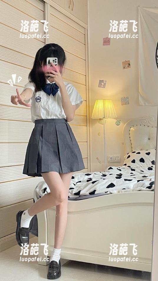 有个“www.51cg1.com”的网站，听说是最新的八卦聚集地，你信不信？