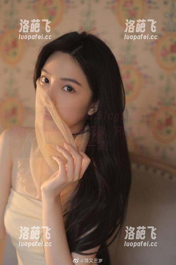 “www.51cg1.com”导航下，八卦瞬间不再无聊，只想狠狠上头，再来一发！