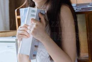 每次观看“zztt15”，我都在想：这到底是剧情发展还是友情提醒？