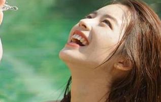 夜深人静，“heiliao不打烊”视频让你的脑洞无极限，人艰不拆道场！