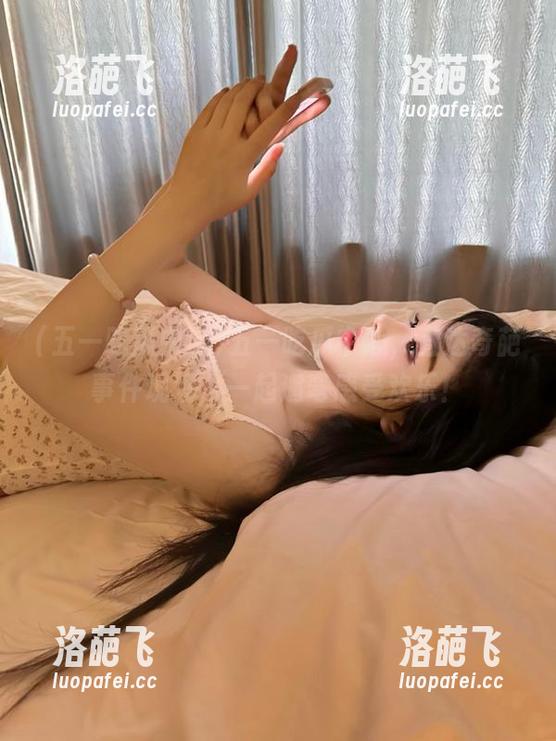 五一吃瓜中心 五一吃瓜中心,直达奇葩事件现场,一起遛弯感受欢乐!