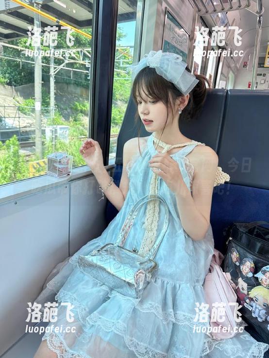 五一吃瓜群众官网，今日吃瓜带你打破常规，来点儿惊喜吧！
