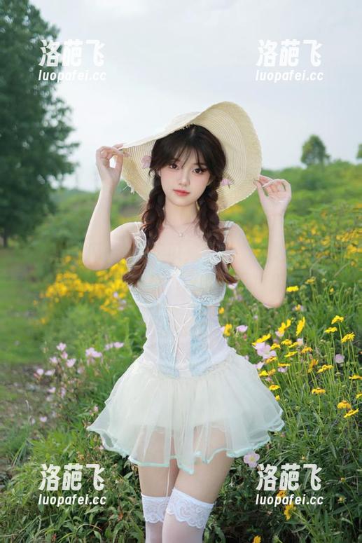全网吃瓜，直接“直达”我的沉迷，偶尔想想、自嘲一下也无妨。