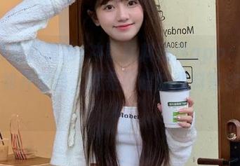 冲哥黑料精选app：走进主页如开宝箱，满是闪耀的黑料等你挖掘！