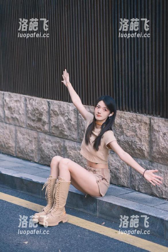 在吃瓜头条观看“各位”的精彩争论，戏精无处不在