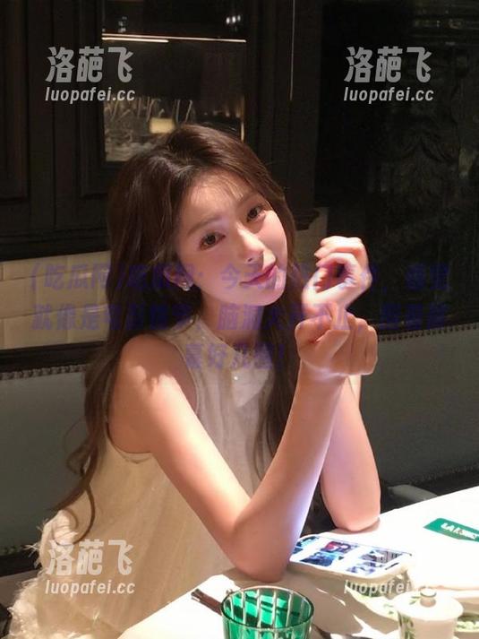 吃瓜网：今天的热门事件，感觉就像是电影情节，脑洞大开不止，围着屏幕好几圈！