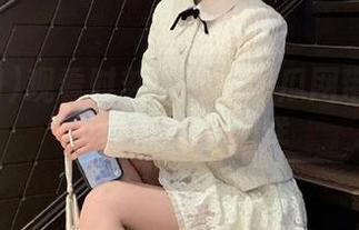 观看时刻：在线吃瓜网带你遨游八卦的无边海洋