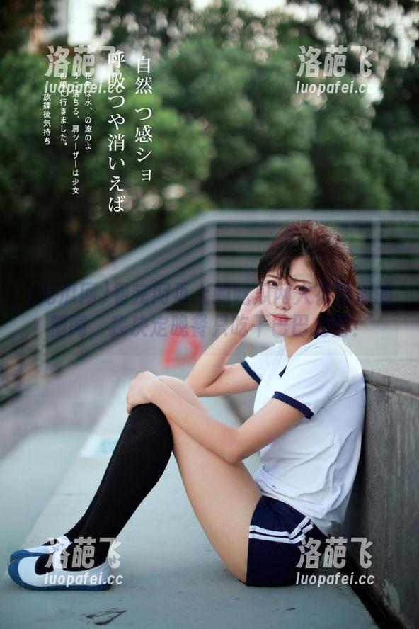 吃瓜网 看完网页上的吃瓜网火花四射的新闻,我决定晚餐只吃干巴巴的面!
