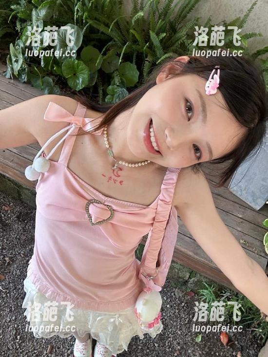 你登录“网红吃瓜网站”，会不会被八卦蒙住双眼？