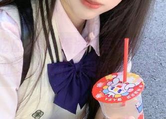 果汁横溢，吾爱吃瓜51cg地址里的大瓜们果然超好吃！