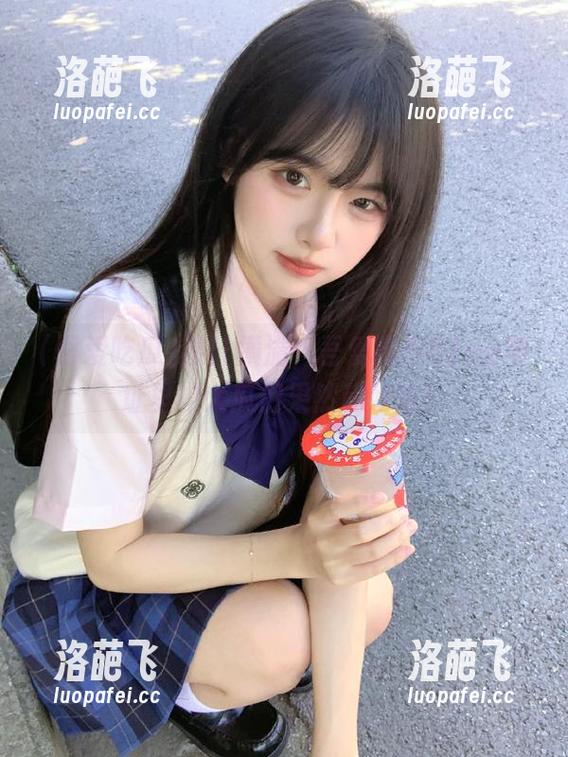 果汁横溢，吾爱吃瓜51cg地址里的大瓜们果然超好吃！
