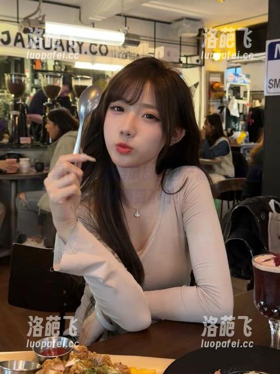 在线翻瓜皮，国产黑料苹果版让你嗨到不行！