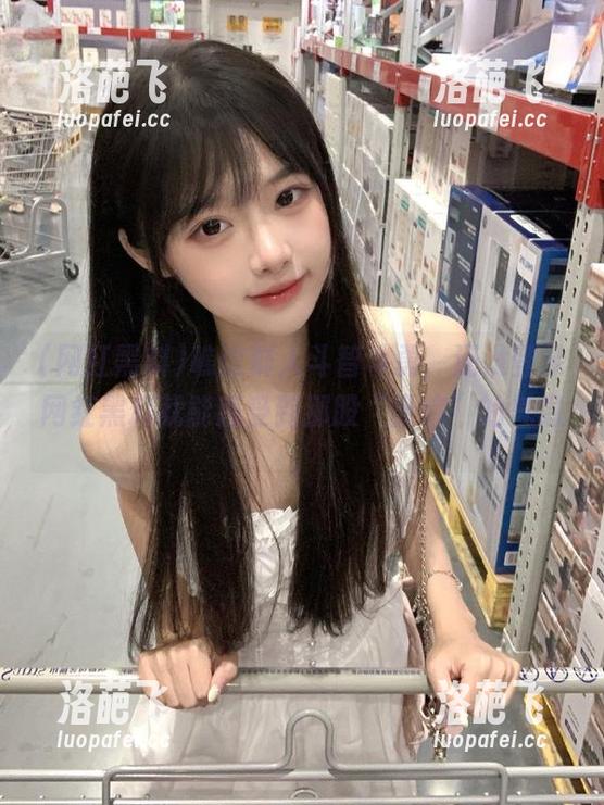 瞧这群人斗智斗勇，还没登录网红黑料就能感受到那股“卧底”的气息。