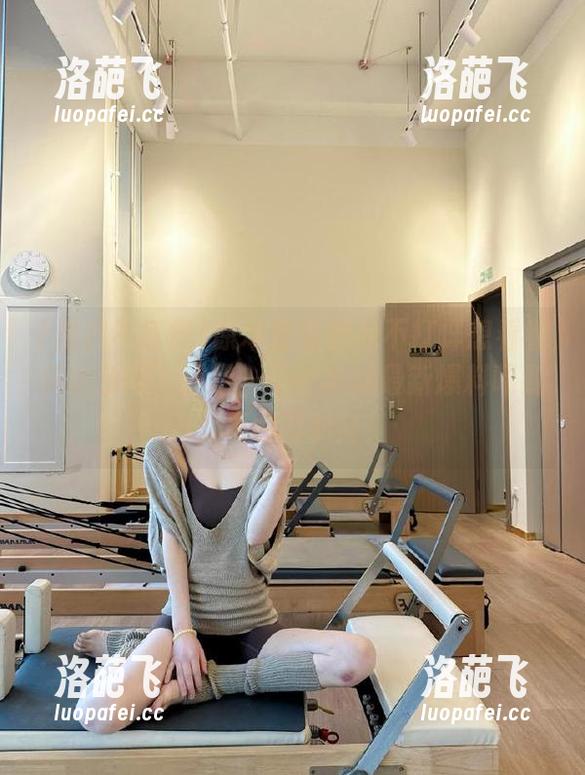 原本登录黑料不打烊想看看花边新闻，结果一不小心被最新爆料吓到，不敢再转身！