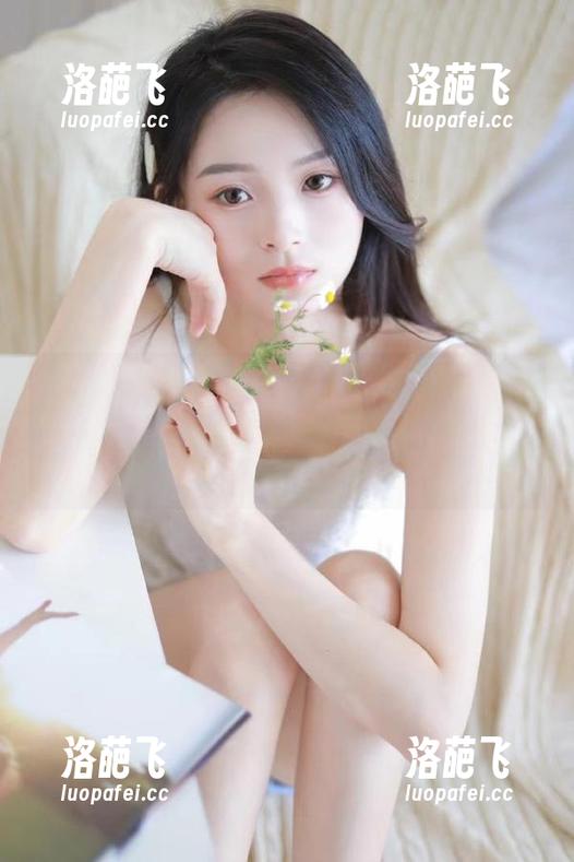 黑料不打烊，分享每个绝妙的瞬间，让人感慨人生无常，仿佛活在戏里。