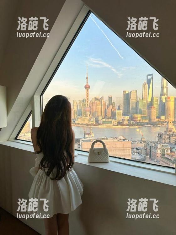 “zztt15.su黑料不打烊”下载入口，真以为靠外表就能遮掩黑历史嘛？
