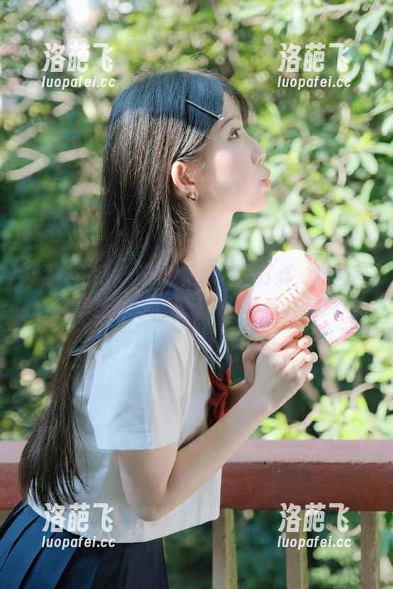 不愧是黑料不打烊，观看官网最新内容就像剥开一个惊喜包！
