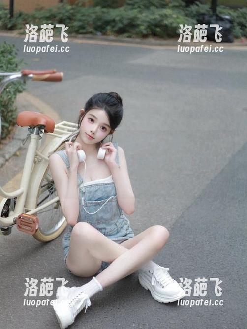 新版“黑料不打烊tttzzz668su”正在直播，观看苹果下载瓜主线索一波接一波！
