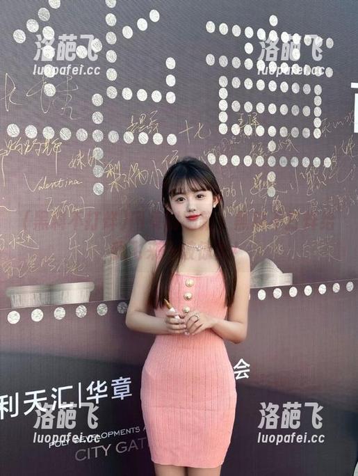 网页刚刷新，黑料不打烊给我飞来一波惊喜！