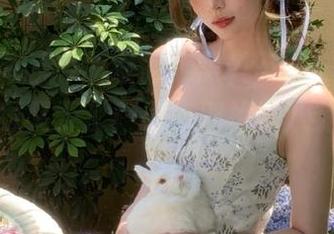 朋友们，黑料不打烊tttzzz更新入口又开了！小心别掉进八卦陷阱里！