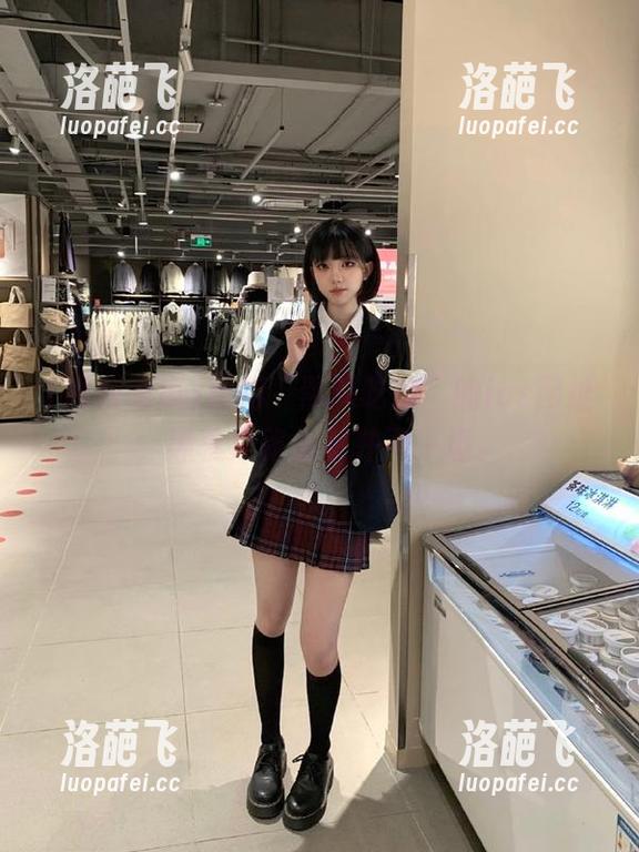 利用“黑料吃瓜”的ios网址，黑幕之路似乎并不平坦。