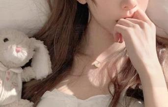 有了黑料吃瓜网地址，在线看八卦的乐趣就像会突然冒出根西红柿，尖叫着给我个惊喜