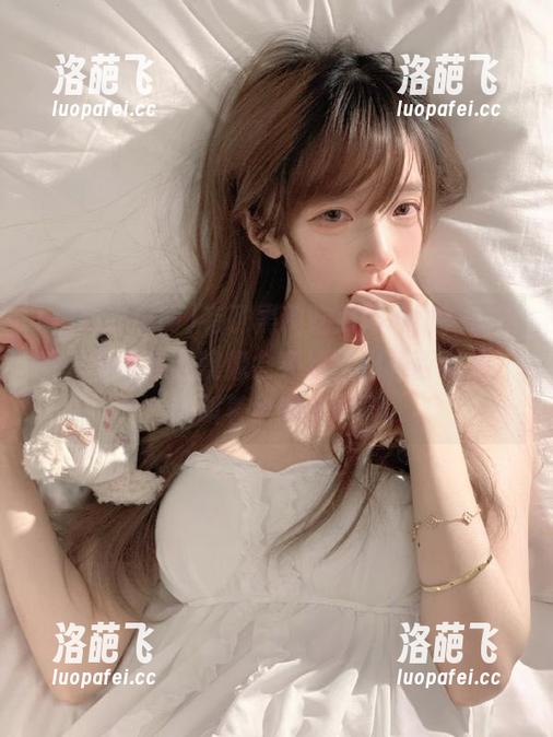 有了黑料吃瓜网地址，在线看八卦的乐趣就像会突然冒出根西红柿，尖叫着给我个惊喜