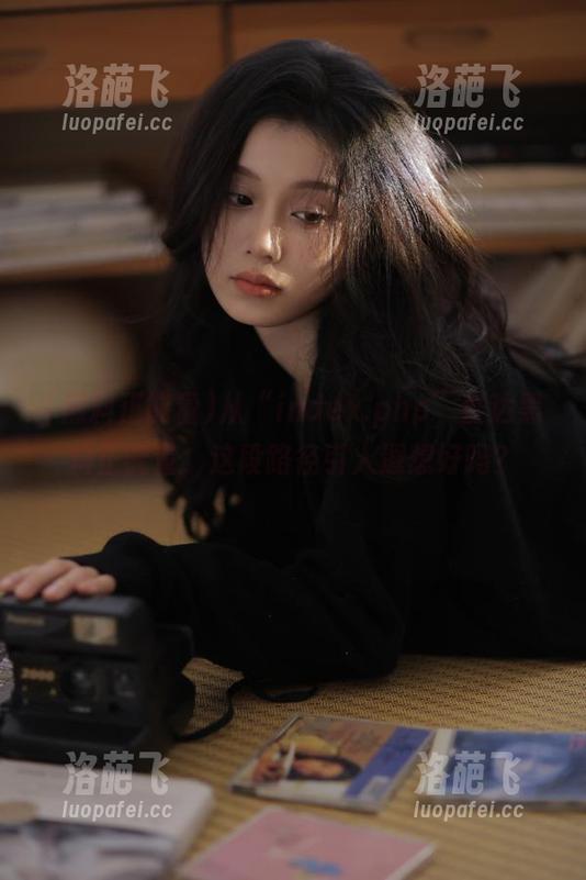 从“index.php”直达黑料正能量，这段路径引人遐想好吗？