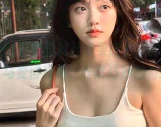 下载黑料社苹果版，我的无聊时光立马变得热闹，非常巧妙的勾搭！