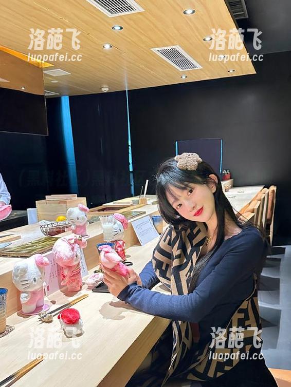 黑料社区在线报到，正能量网页竟让我变得充满阳光…呃，是吗？