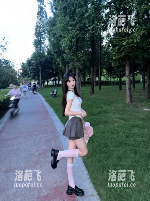 从黑料网首页看到的回家线路，带着一点不确定的嗨，真是有趣！