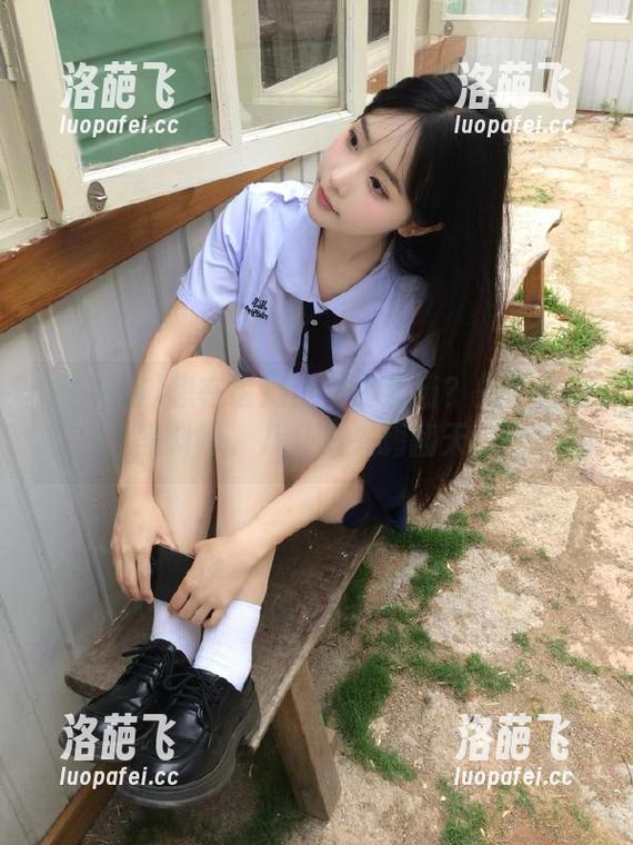 想在饭局上引爆全场？先下载hl黑料网，八卦搬来嗨翻天！