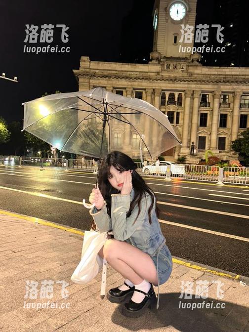 一级跳入‘黑料网站’的传送门，享受来自吃瓜界的套路大赏！