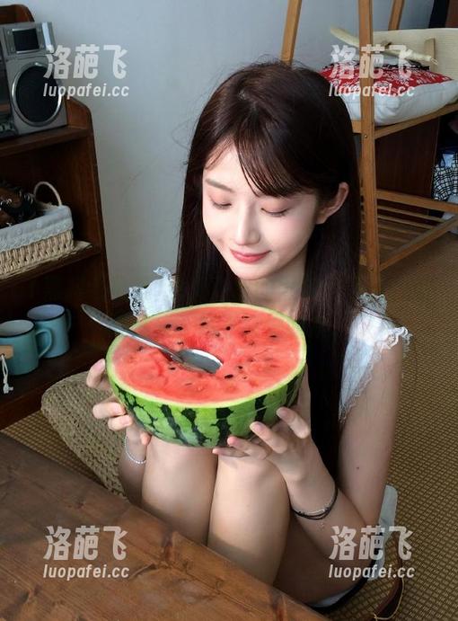永久驻留的黑料老司机，今晚又来一场不打烊的戏。